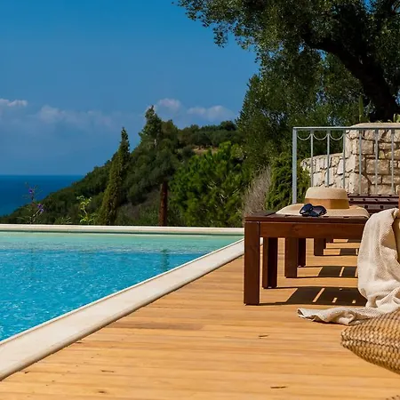 Willa Oliva, In A Serene Location & Private Pool, By Zantewize Akrotiri (Zakynthos)